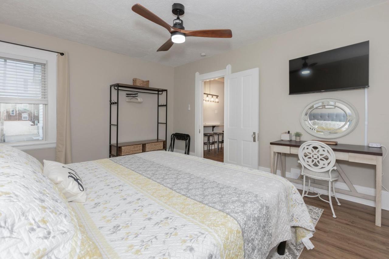 In The Heart Of Little Italy! Free Parking! Apartment คลีฟแลนด์ ภายนอก รูปภาพ