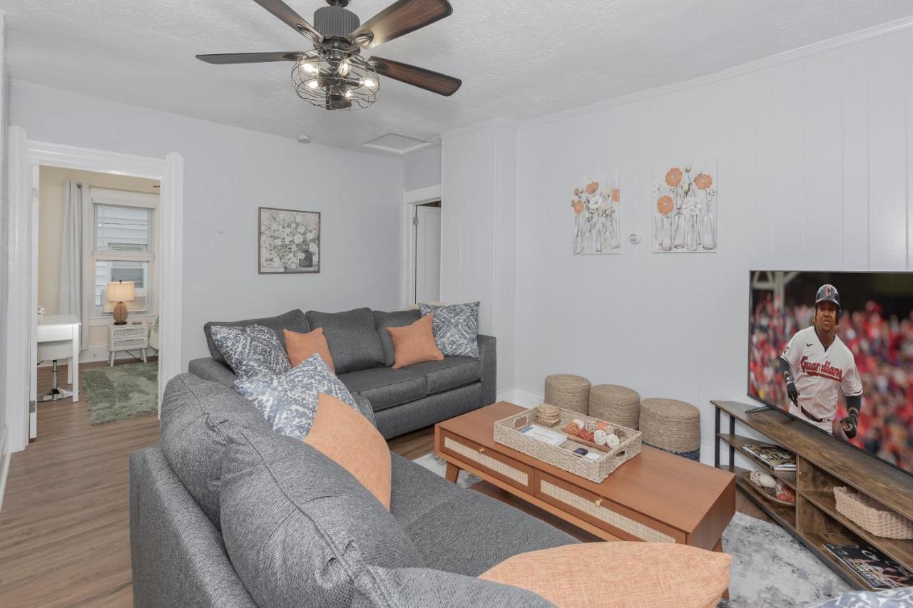 In The Heart Of Little Italy! Free Parking! Apartment คลีฟแลนด์ ภายนอก รูปภาพ